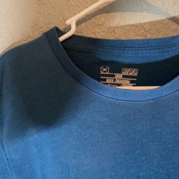 Blue Under Armour T-shirt - Picture 2 of 4